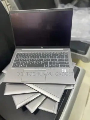Laptop HP ZBook Firefly 14 G7 16GB Intel Core i5 SSD 256GB