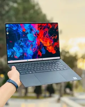 New Laptop Dell XPS 13 16GB Intel Core Ultra 7 SSD 512GB