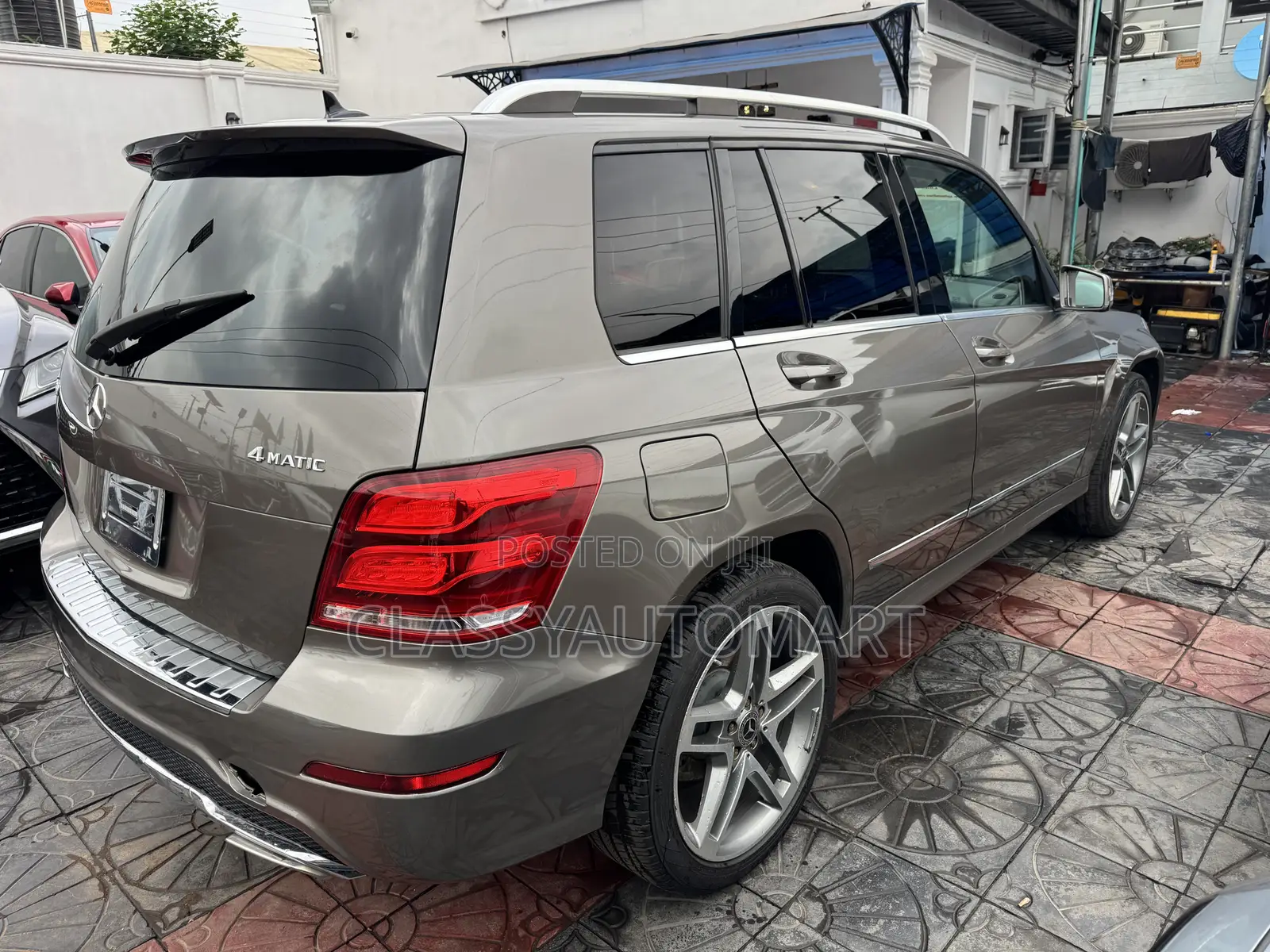Mercedes-Benz GLK-Class 350 4MATIC 2013 Brown