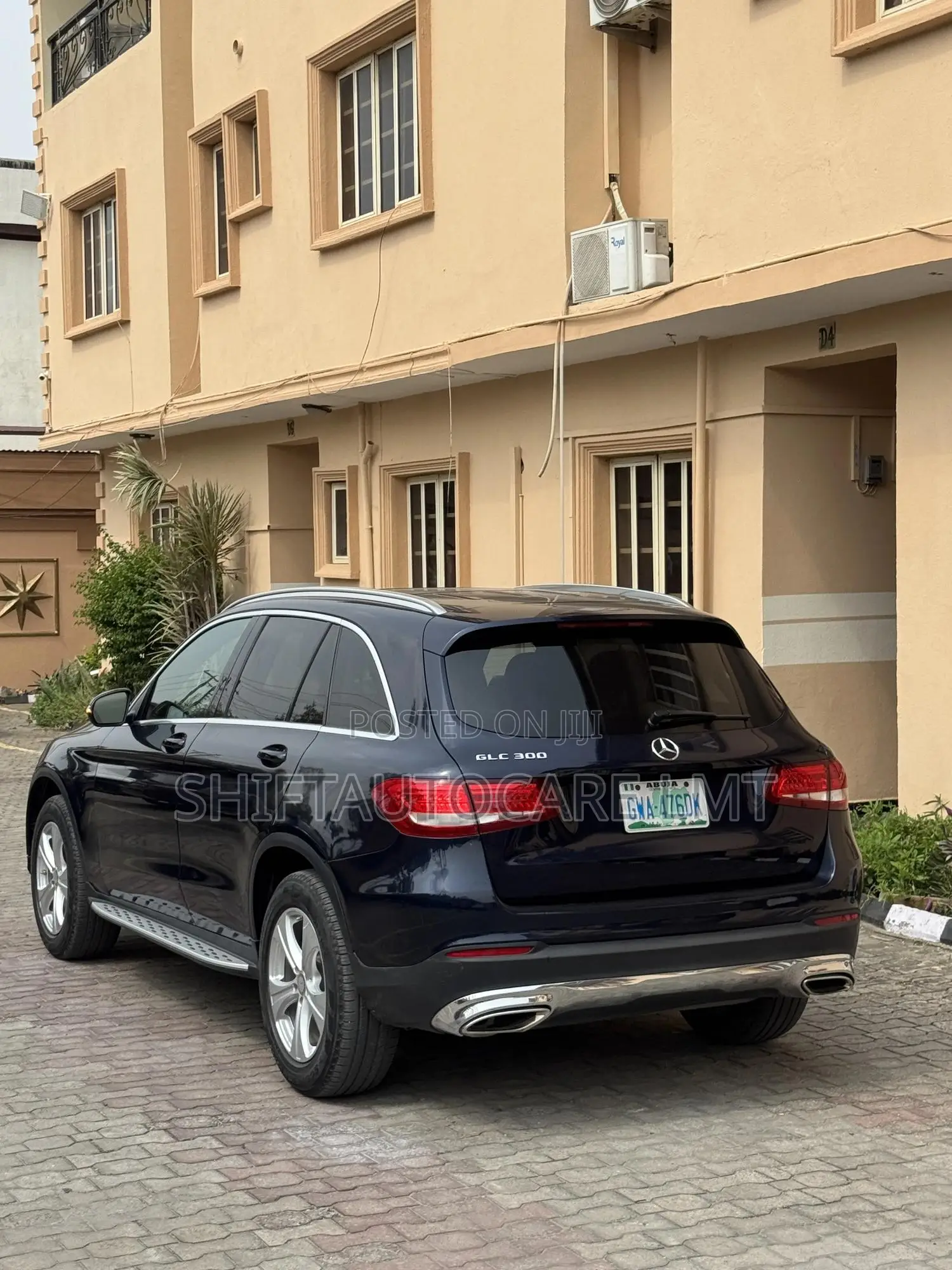 Mercedes-Benz GLC-Class 2018 Blue