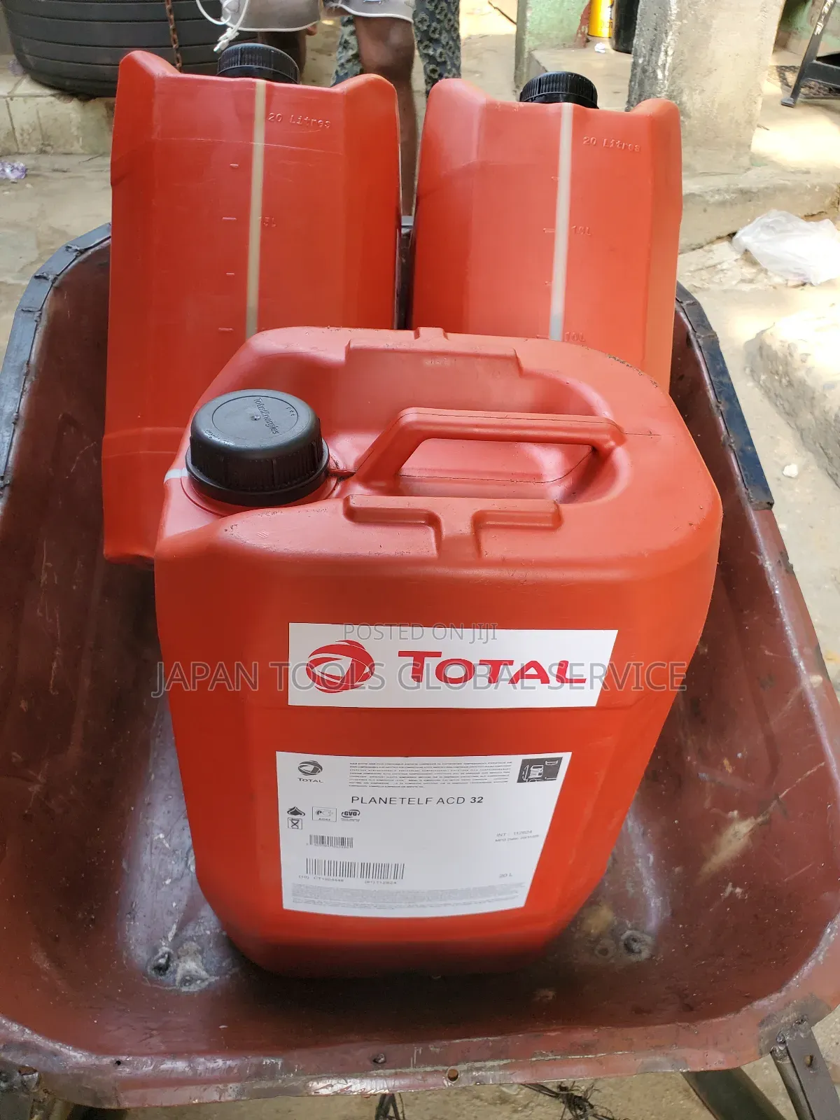 Total Planetelf Acd 32 Oil (20litre)
