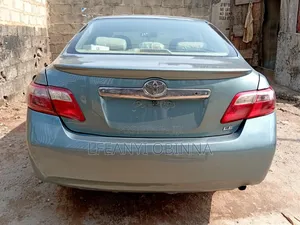 Toyota Camry LE 4dr Sedan (2.4L 4cyl 5A) 2008 Green