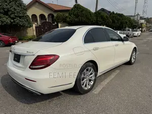 Mercedes-Benz E300 4Matic AWD Sedan (2.0L 4cyl 9A) 2017 White