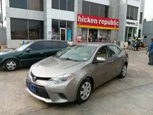 Toyota Corolla 2015 Gray