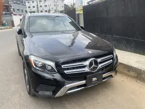 Mercedes-Benz GLC-Class 2017 Black