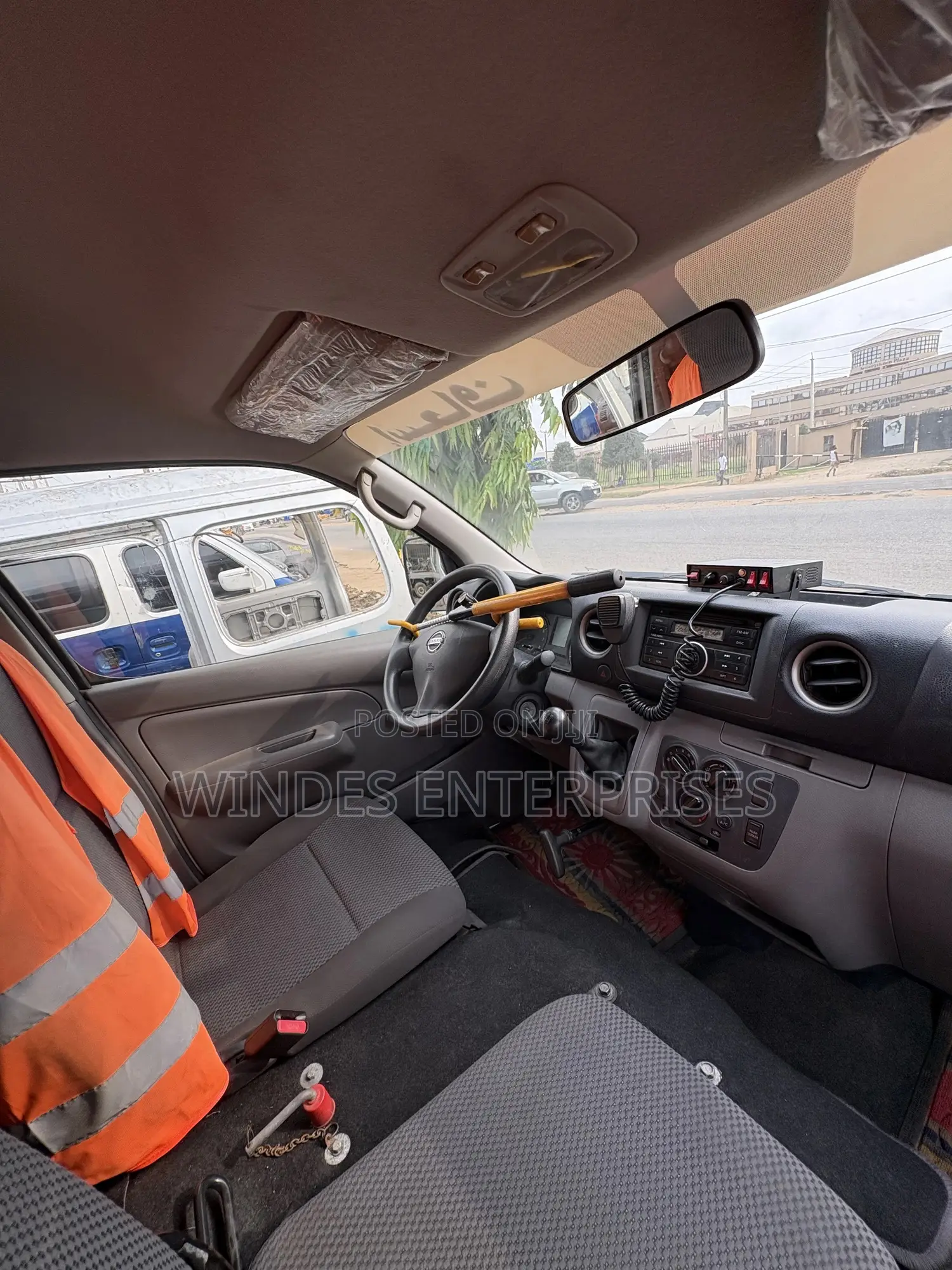 Nissan Caravan (Urvan) 2013 White