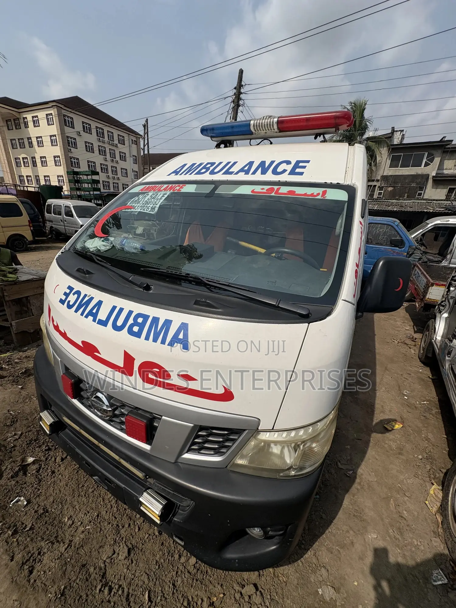 Nissan Caravan (Urvan) 2013 White
