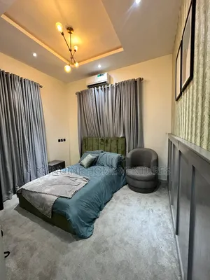 Furnished 5bdrm Duplex in Chevron for rent
