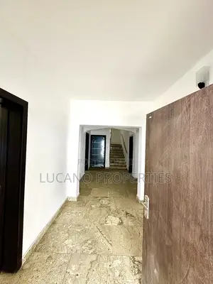6bdrm Duplex in Maitama Main for rent