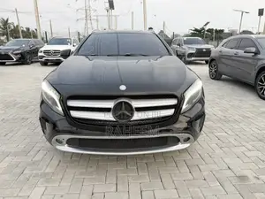 Mercedes-Benz GLA 250 2015 Black