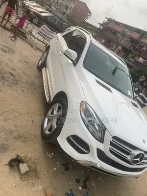 Mercedes-Benz GLE-Class 2018 White