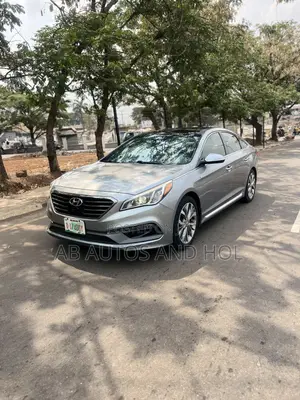 Hyundai Sonata Limited 2.0T 4dr Sedan (2.0L 4cyl Turbo 6A) 2015 Gray