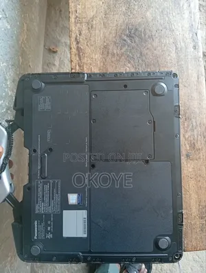 Laptop Panasonic Toughbook 31 16GB Intel Core i5 SSD 256GB