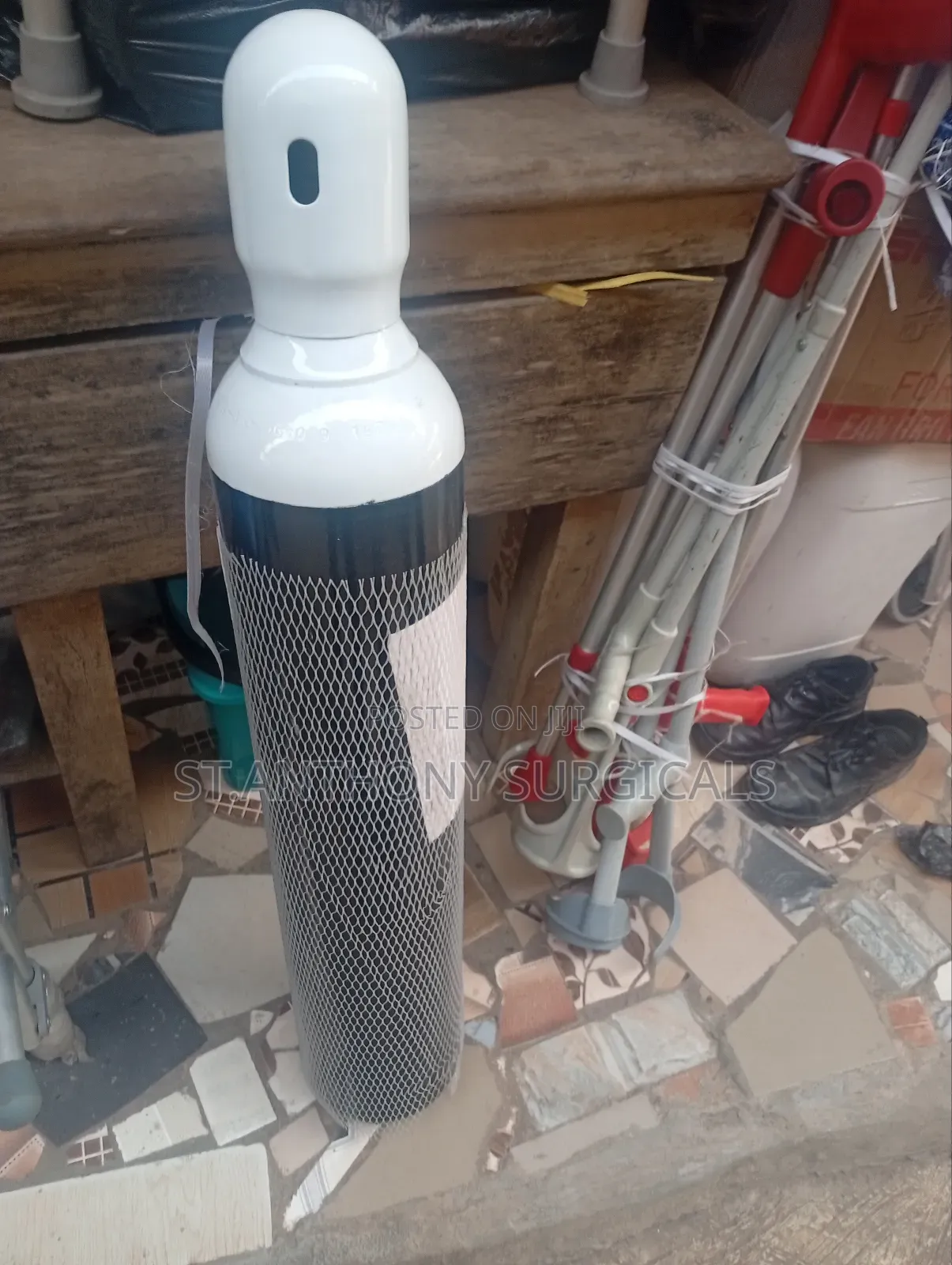 Oxygen Cylinder