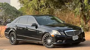 Mercedes-Benz E350 2012 Black