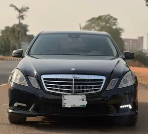Mercedes-Benz E350 2012 Black