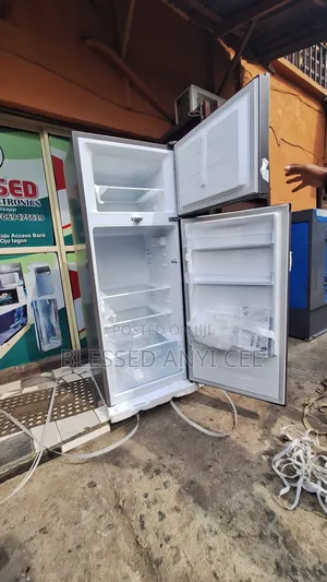New Hisense Double Door Refrigerator 205l With Key