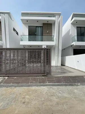 4bdrm Duplex in Lekki for rent