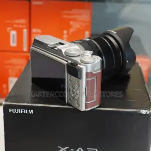Fujifilm X-A3 With 18-55mm F2.8 Lens