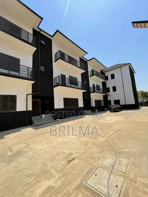 4bdrm Duplex in Life Camp for rent