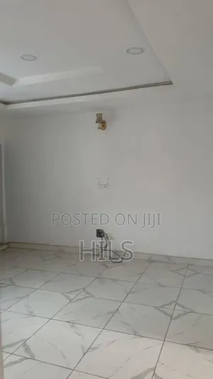 2bdrm Shared Apartment in Awoyaya for rent
