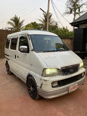Suzuki Every 2002 White