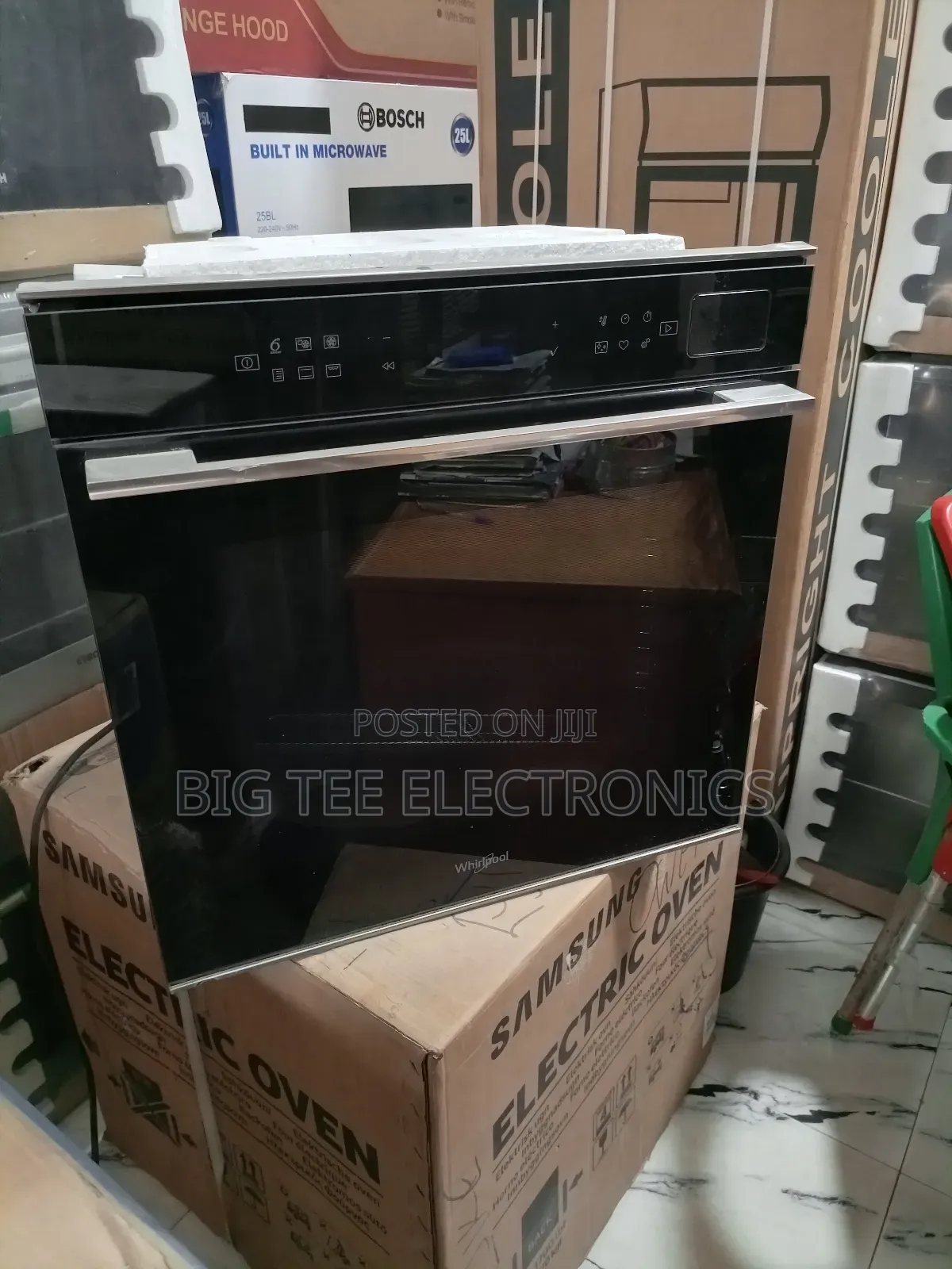 Whirlpool Electric Inbuilt Oven