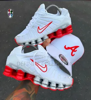 Nike Men Shox R4 Sneakers