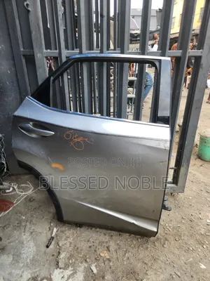 Back Right Door Rx350 2017