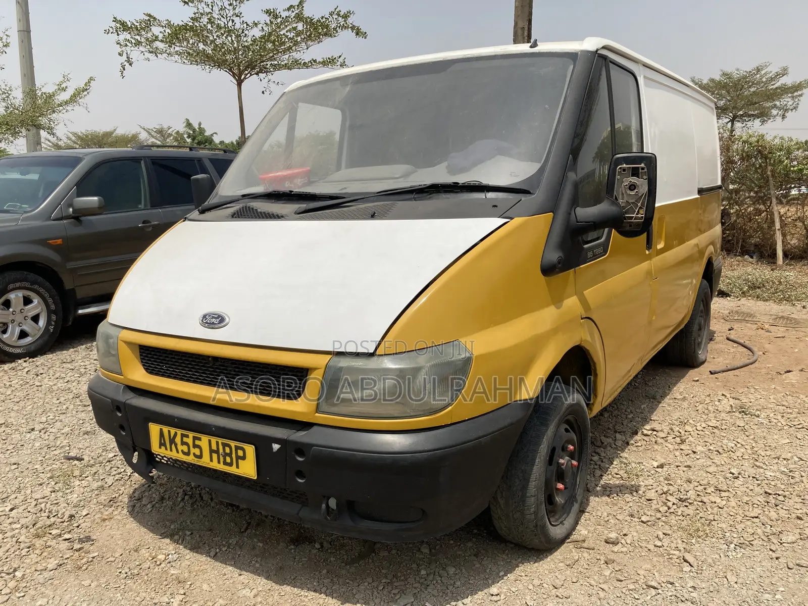 Ford Transit 2004 Yellow