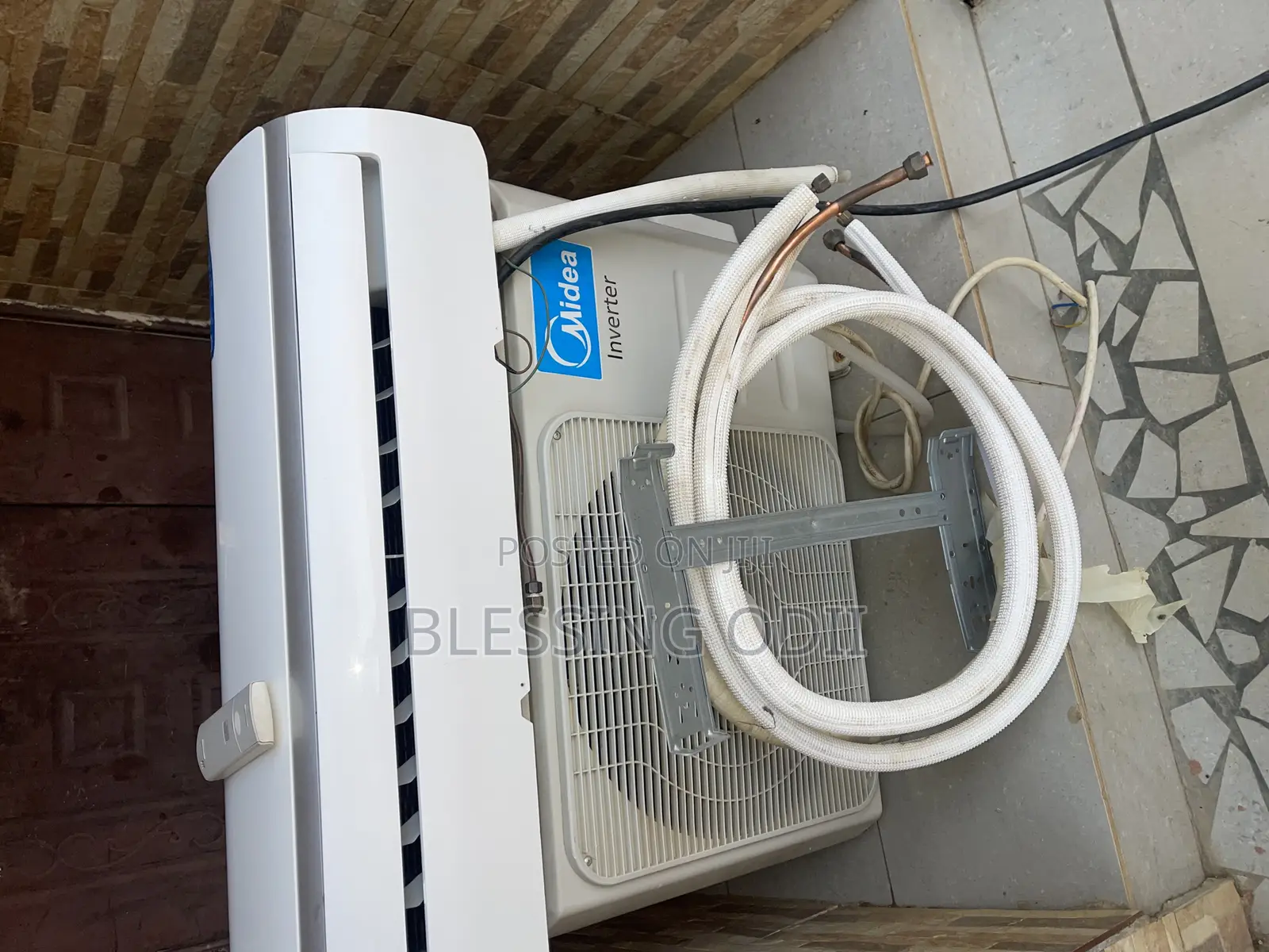Midea 1.5hp Inverter Ac 4months Use in Bwari - Home Appliances ...