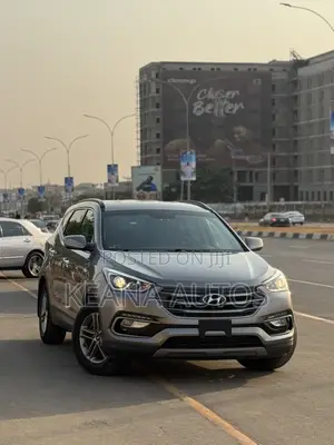 Hyundai Santa Fe 2017 Gray