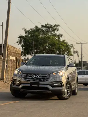 Hyundai Santa Fe 2017 Gray