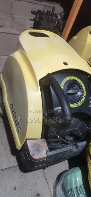 Pressure Washer