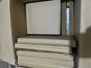 300 Watts Solar Flood Light