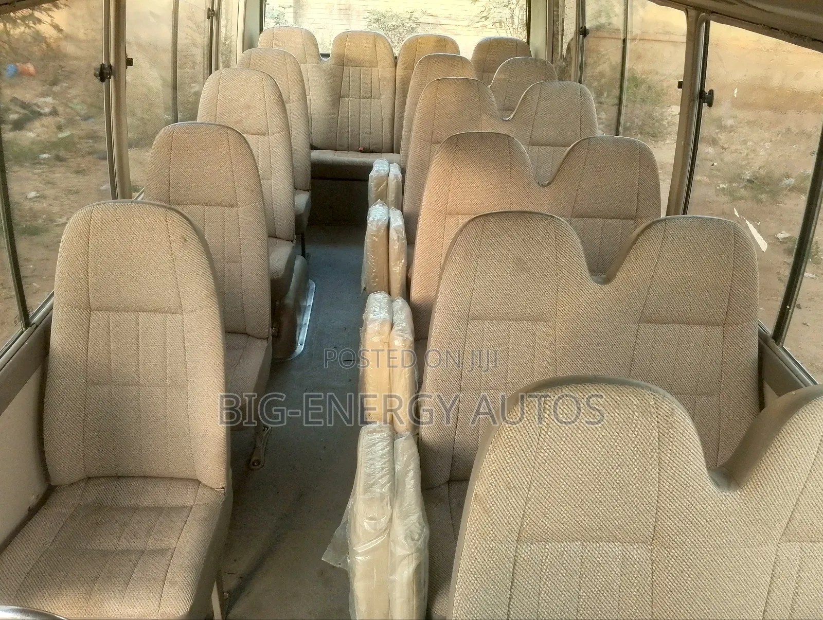 Toyota Coaster 2015 Gold