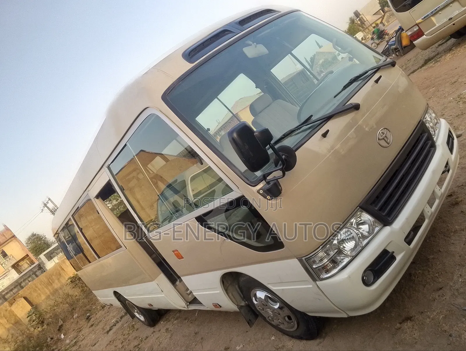 Toyota Coaster 2015 Gold