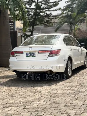 Honda Accord 2011 White