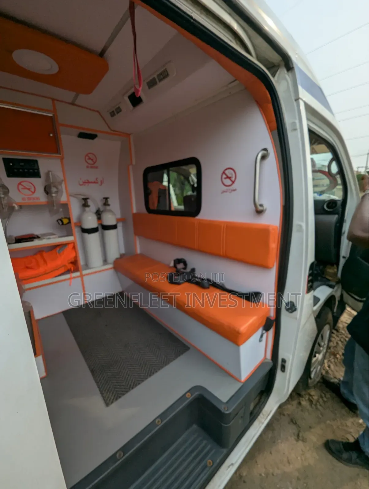 Nissan Caravan (Urvan) 2015 White