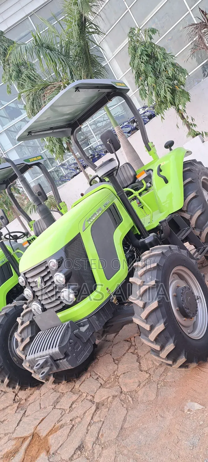 90hp Zoomlion Tractor
