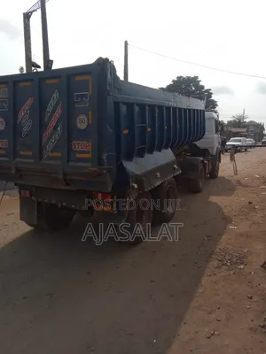 30 Ton Sharp Sand Granite