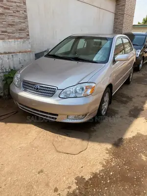 Toyota Corolla 1.6 Sol 2004 Gold