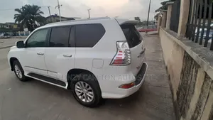 Lexus GX 460 Base 2016 White