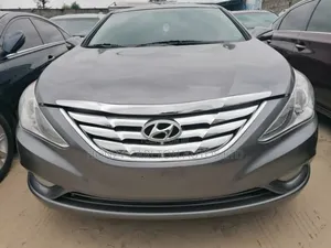 Hyundai Sonata GLS Sedan FWD (2.4L 4cyl 6A) 2011 Gray