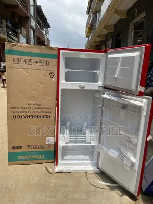 Hisense 204 Liters Double Door Refrigerator With Water Dispenser