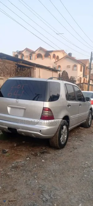 Mercedes-Benz M Class 2005 Silver