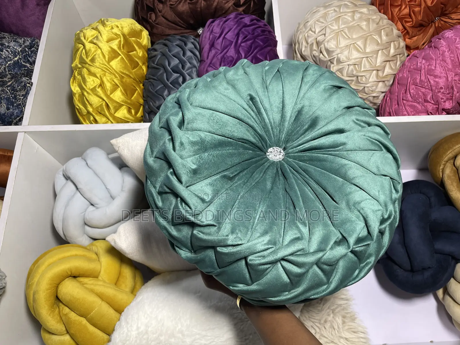 Decorative Throwpillow