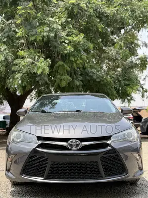 Toyota Camry SE 4dr Sedan (2.5L 4cyl 6A) 2015 Gray