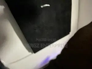 Soumdproof Wundows That Open and Close