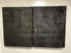 Soumdproof Wundows That Open and Close